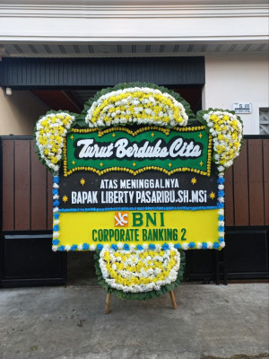 Papan Bunga Duka di Gondangwetan