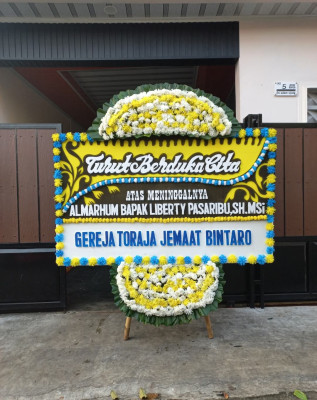 Papan Bunga Duka di Gondangwetan